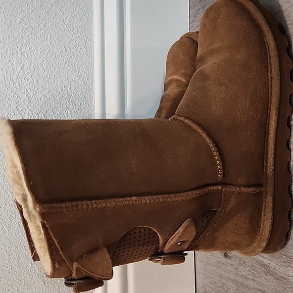 BearPaw Clara Hickory Suede Sherling Boots - Picture 1 of 11